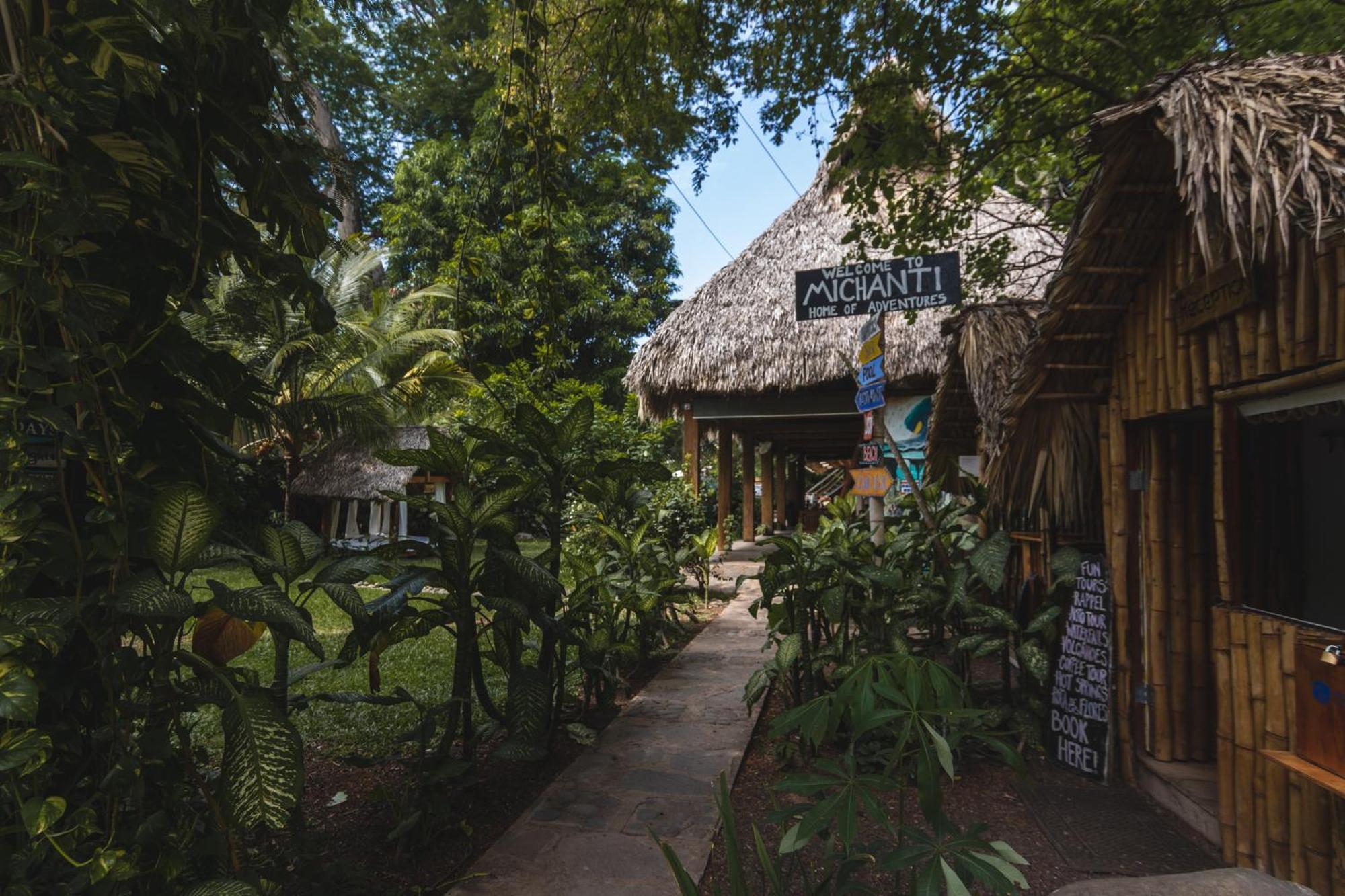 Hotel Michanti El Zonte Extérieur photo